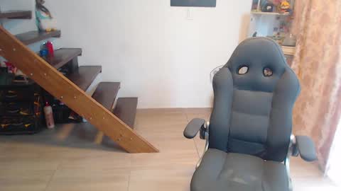 OMAR online show from January 19, 8:30 pm