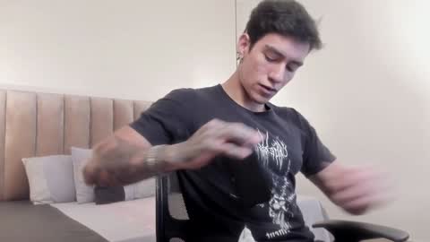 Harry Jones online show from February 7, 5:18 pm