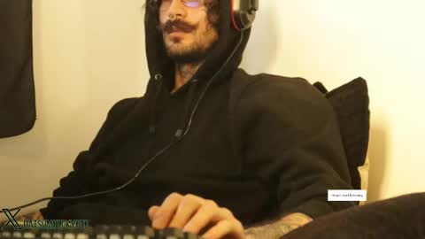 More content   2   online show from January 28, 10:01 pm