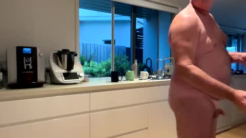 h babe online show from December 20, 7:07 pm