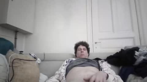 Iejten online show from April 9, 10:27 pm