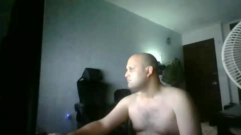 Heavy Rebell online show from November 12, 6:30 am