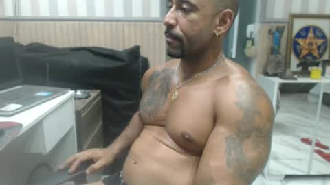 hebertgomes online show from February 27, 11:04 pm