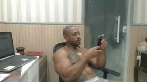 hebertgomes online show from June 14, 2:24 am