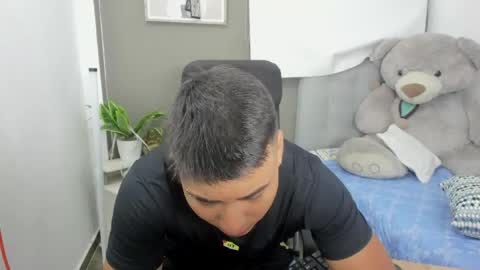  18 online show from May 29, 3:05 am