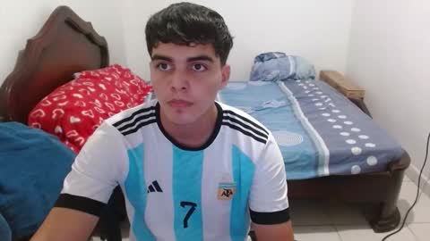 heiker__ online show from February 17, 4:44 am