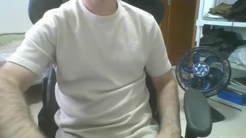 heitorcp1 online show from October 12, 8:14 pm