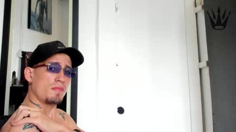 Eros online show from October 28, 6:32 pm