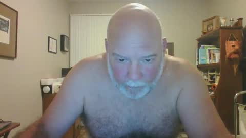 Snapshot of helloforfun111 chatting on October 3, 10:20 am helloforfun111 online show from October 3, 10:20 am