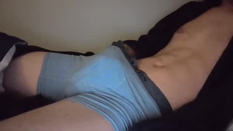 Snapshot of henebeii chatting on January 11, 4:59 am Henebeii online show from January 11, 4:59 am