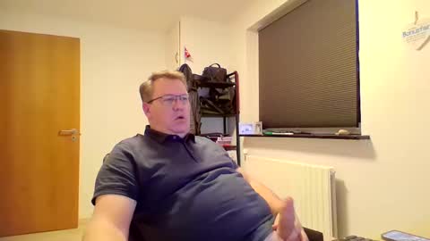 henrikrp1971 online show from February 20, 4:57 pm