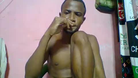 Adrian Honey online show from March 1, 2:15 am