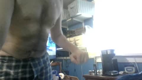 Snapshot of henry_balthazar chatting on February 2, 1:19 pm Henry Balthazar online show from February 2, 1:19 pm