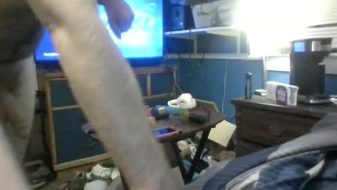 Snapshot of henry_balthazar chatting on December 24, 12:44 pm Henry Balthazar online show from December 24, 12:44 pm