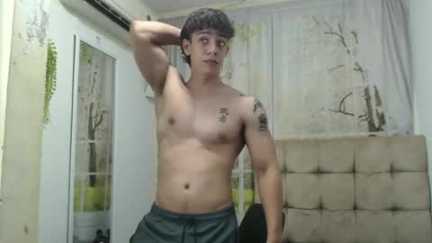 HENRY GANDY online show from September 10, 9:57 pm