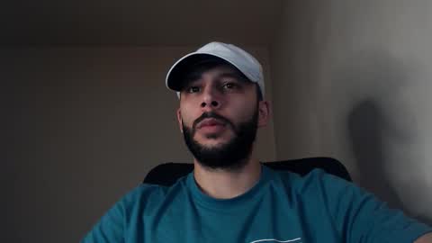 HenryAxe online show from October 8, 5:28 pm