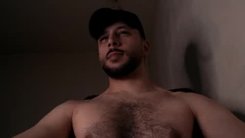 HenryAxe online show from April 12, 6:09 pm