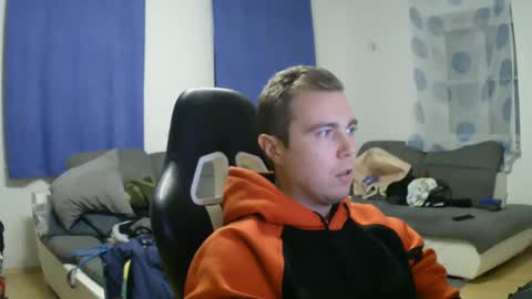 John Pearl online show from December 23, 6:05 pm