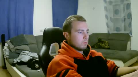 John Pearl online show from February 18, 11:30 pm