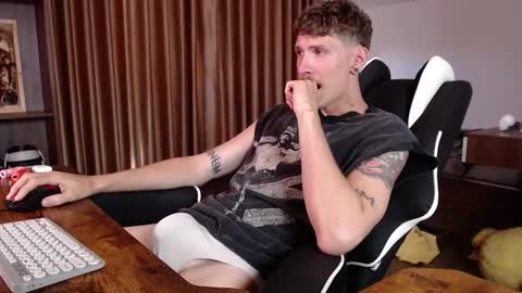 Gregblonde  Alextattoo online show from October 15, 12:18 am