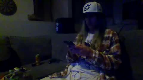 Snapshot of hey_mikky chatting on October 14, 12:39 am hey_mikky online show from October 14, 12:39 am