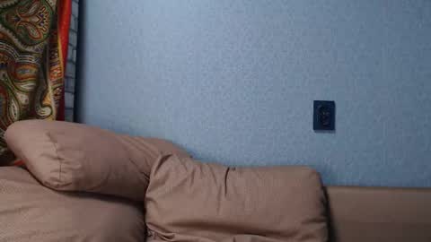 higherdegree online show from October 12, 10:15 pm