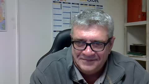 hippo online show from December 27, 1:39 pm