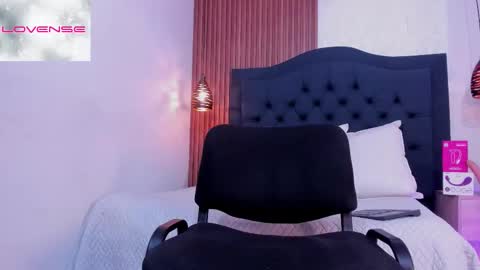 Hisoka online show from March 29, 1:06 am