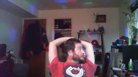 hobbes80 online show from December 16, 7:43 pm