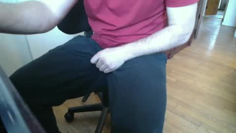 Hockey Player online show from February 17, 4:26 pm