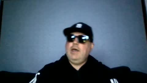holden_minutz online show from July 2, 8:09 am