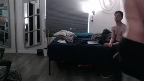 Snapshot of homeboylab chatting on January 21, 10:41 pm Richie online show from January 21, 10:41 pm