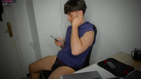 Andrew online show from April 7, 8:09 pm