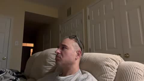 honey_man14 online show from January 6, 1:20 am