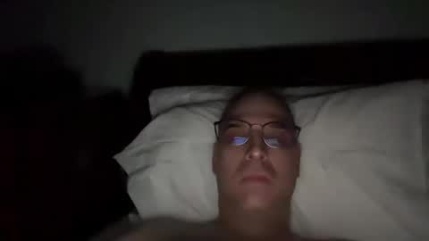 honey_man14 online show from March 2, 2:51 am