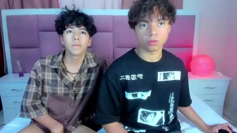 honeymoon_sariel online show from May 30, 2:28 pm