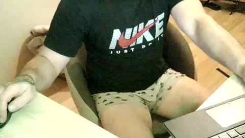 Hoops891 online show from September 27, 6:28 pm