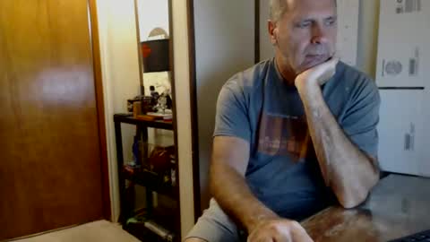 Jayson online show from September 21, 1:22 pm