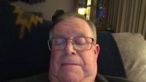 horndog online show from March 8, 8:18 am