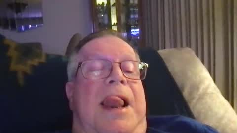 horndog online show from April 12, 8:05 am