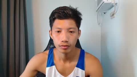 Snapshot of horny_asianmoreno chatting on September 28, 11:08 am ROGER online show from September 28, 11:08 am
