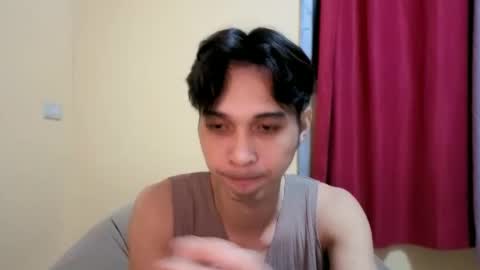 Snapshot of horny_eddie chatting on September 14, 1:02 pm EDDIE online show from September 14, 1:02 pm