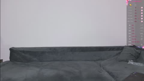 Extaz Athrey Howard online show from February 6, 2:58 pm