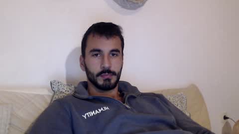 Snapshot of hornyasfuckk33 chatting on December 18, 2:53 am hornyasfuckk33 online show from December 18, 2:53 am