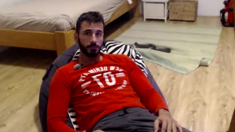 Snapshot of hornyasfuckk33 chatting on October 7, 8:35 pm hornyasfuckk33 online show from October 7, 8:35 pm