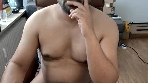 hornychuchuu online show from July 7, 6:35 am