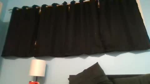 hornydl32 online show from September 25, 9:19 am