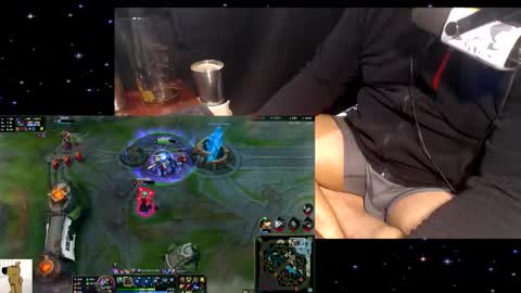 hornydude939393 online show from October 18, 5:18 pm