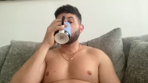 hornygymboyy online show from June 24, 10:18 am