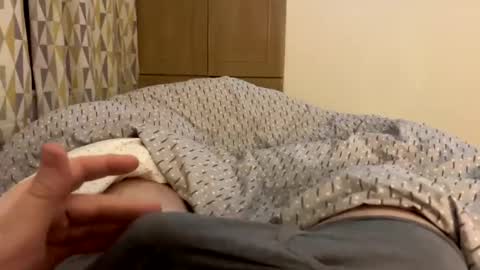 Snapshot of hornyian91 chatting on December 12, 6:10 pm Liverpool lad online show from December 12, 6:10 pm